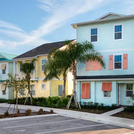 Fun In The Sun Cottage With Private Pool Near Disney With Margaritaville Resort Island H2O Access - 8052Sh